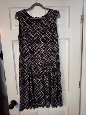 R&K Black Sleeveless A-Line Dress with Geometric Taupe and Mauve Print